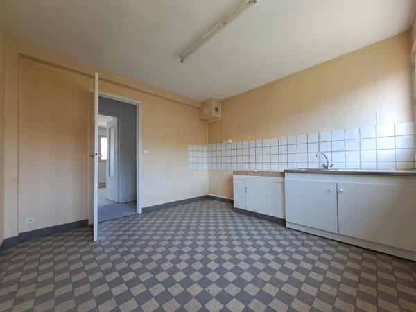 Appartement 6 pièces d'environ 110 m²