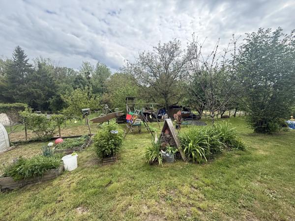 Vente                                                      Maison
                        
                     4 pièces                      92 m2                     à Villers-Cotterêts