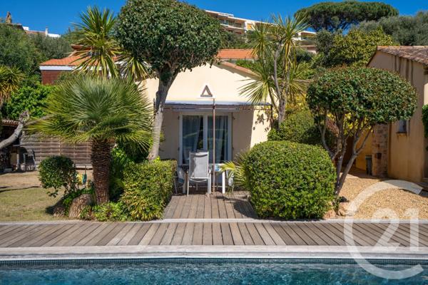Maison à vendre  4 pièces - 188,30 m2 CAVALAIRE SUR MER - 83