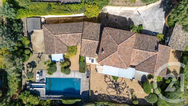 Maison à vendre  4 pièces - 188,30 m2 CAVALAIRE SUR MER - 83