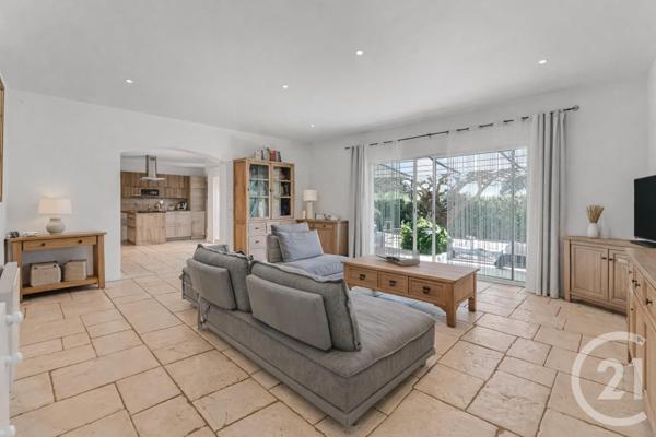 Maison à vendre  4 pièces - 188,30 m2 CAVALAIRE SUR MER - 83