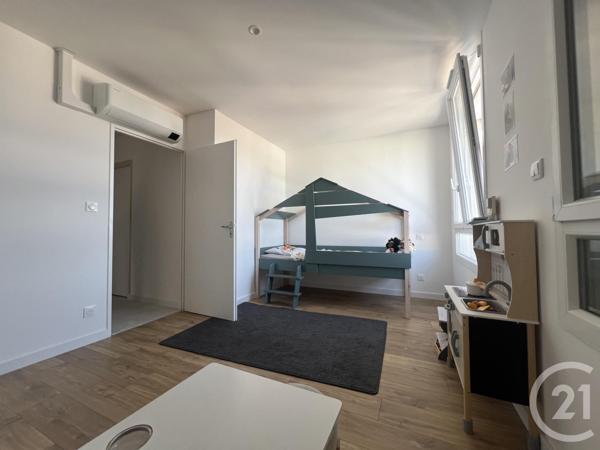 Appartement F5 à vendre  7 pièces - 169 m2 MONTLUCON - 03