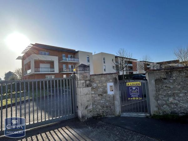 Appartement à louer 3 pièces 62.36m² Poitiers (86000)