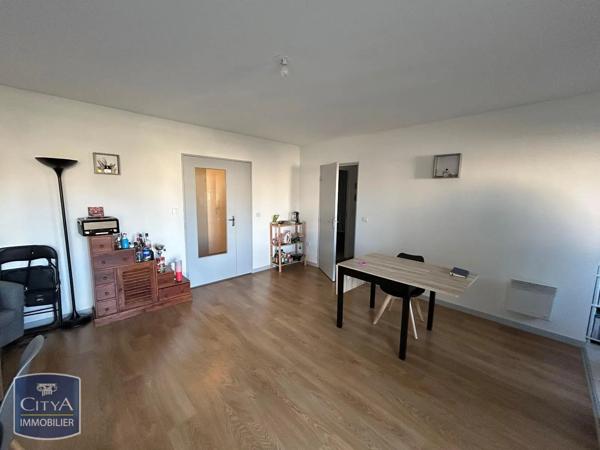 Appartement à louer 3 pièces 62.36m² Poitiers (86000)