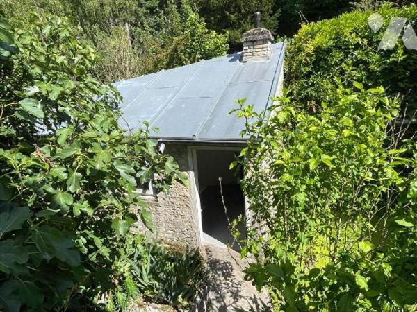 NOUVEAU "Chez des Notaires à Mes Côtés", très rare à la vente, niché dans le centre-ville de FA...