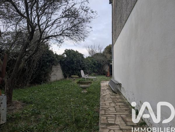 Maison à vendre 10 pièces 131 m² Manduel