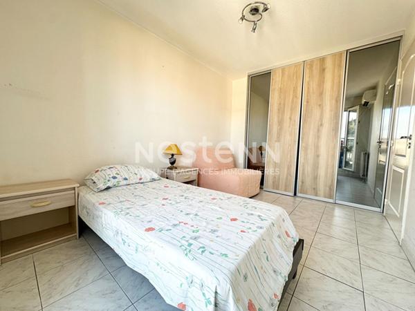 À vendre : Appartement spacieux de 4 pièces en centre ville à Saint-Raphaël à 500 mètres de la mer!