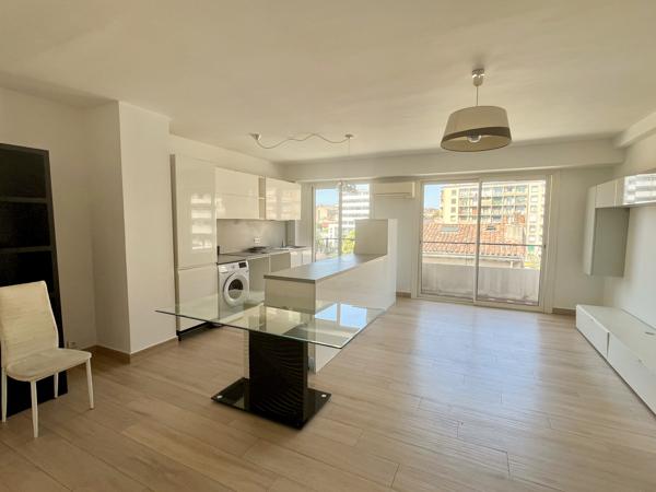 LA BLANCARDE T2 TRES LUMINEUX 51m²