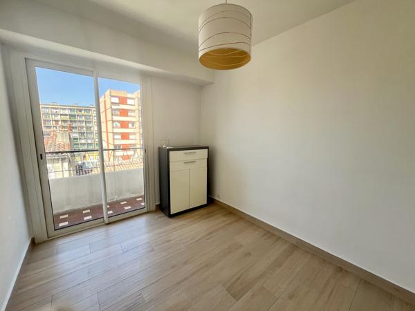 LA BLANCARDE T2 TRES LUMINEUX 51m²