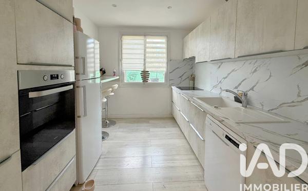 Appartement à vendre 4 pièces 79 m² Ollioules