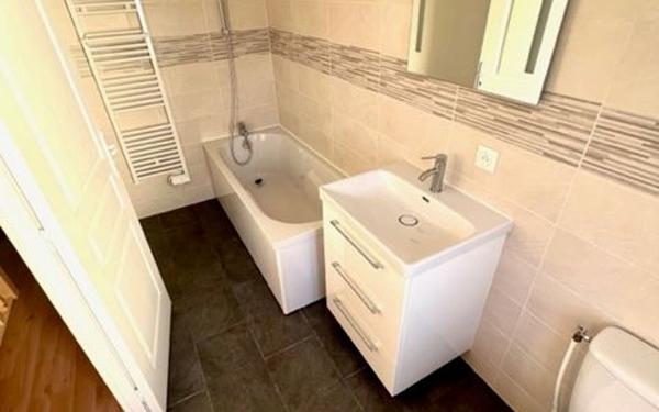 Appartement à louer    3 pièces •  Mareuil-lès-Meaux