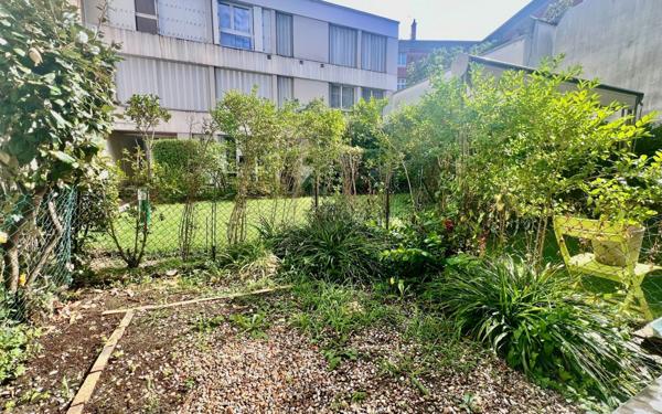 Appartement à vendre    1 pièce • 25,40 m2 Paris 11