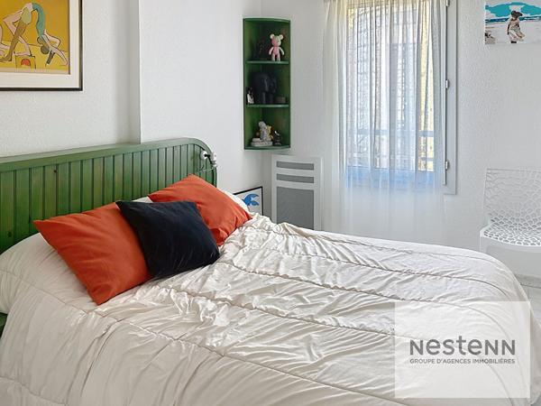 PORT FREJUS, T2, TERRASE, ASCENSEUR, GARAGE ET CAVE PROCHE PLAGE