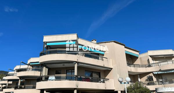 À vendre Appartement 4 pièces 66.79 m² - Cavalaire-sur-mer 83240