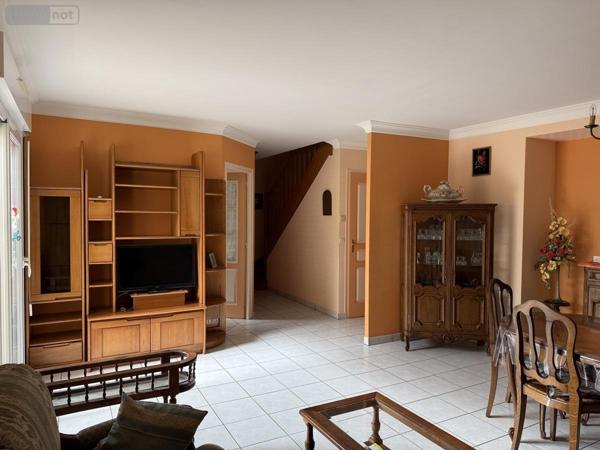 Maison à vendre à Merdrignac dans les Côtes-d'Armor (22230), ref : 22115-3539