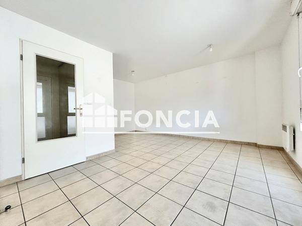 Location Studio 28.1 m² - 57 RUE GENERAL METMAN Metz 57070