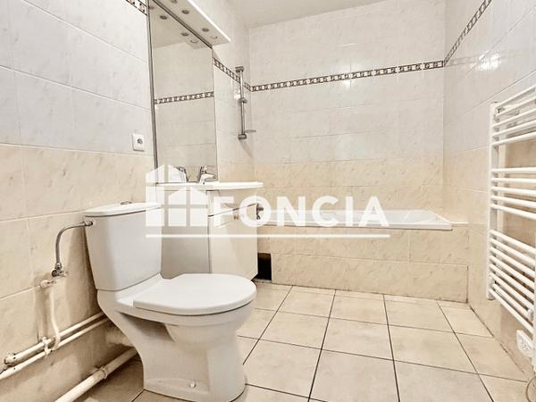 Location Studio 28.1 m² - 57 RUE GENERAL METMAN Metz 57070