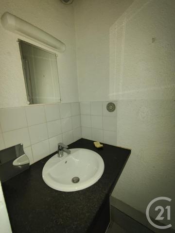 Immeuble à vendre  108 m2 TRETS - 13