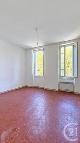 Immeuble à vendre  108 m2 TRETS - 13