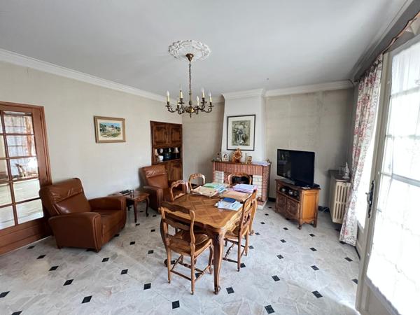 Appartement en plein centre de Forcalquier avec grande terrasse