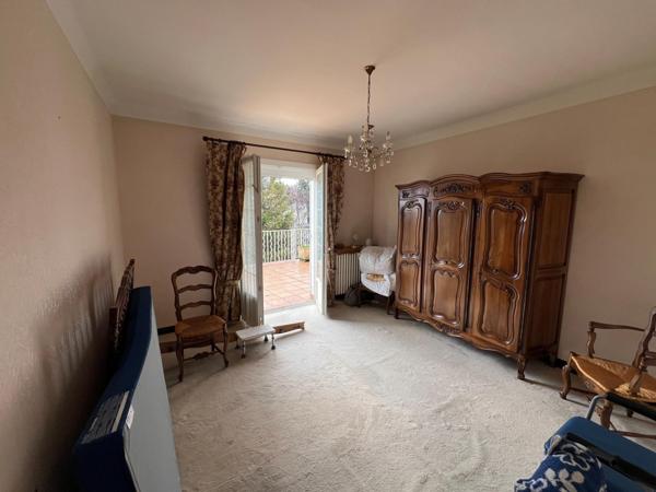 Appartement en plein centre de Forcalquier avec grande terrasse