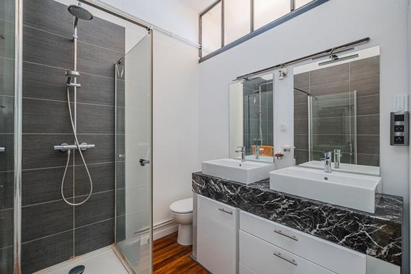 Appartement Hyper-centre Grenoble 6 pièces 173 m2 avec terrasse