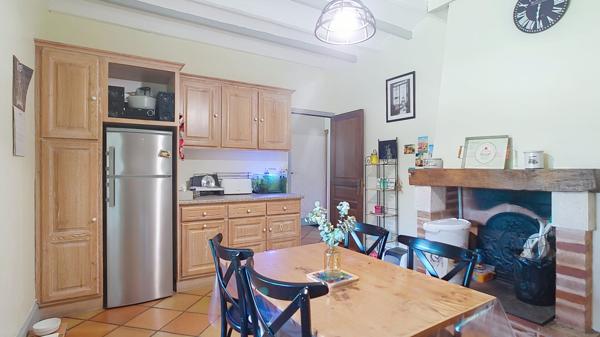 A vendre Maison 135m² à Nérac 4 Chambres , sous sol total et grand jardin clôturé