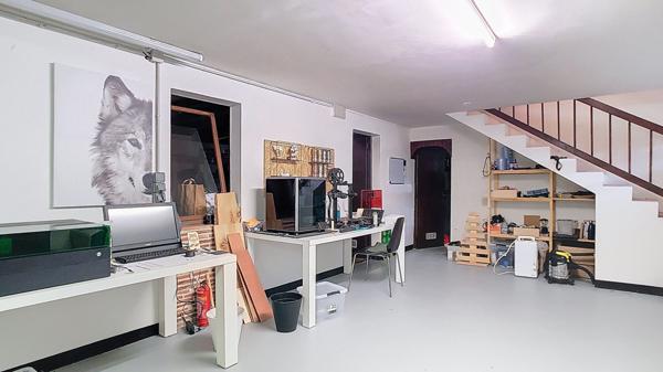 A vendre Maison 135m² à Nérac 4 Chambres , sous sol total et grand jardin clôturé