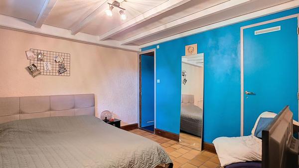 A vendre Maison 135m² à Nérac 4 Chambres , sous sol total et grand jardin clôturé