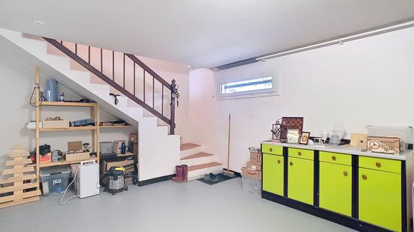 A vendre Maison 135m² à Nérac 4 Chambres , sous sol total et grand jardin clôturé