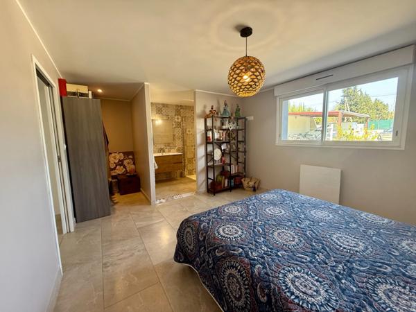 Maison à vendre 9 pièces VILLEMOUSTAUSSOU (11)194m2 habitable, 5 chambres, terrain 1858m2 piscine