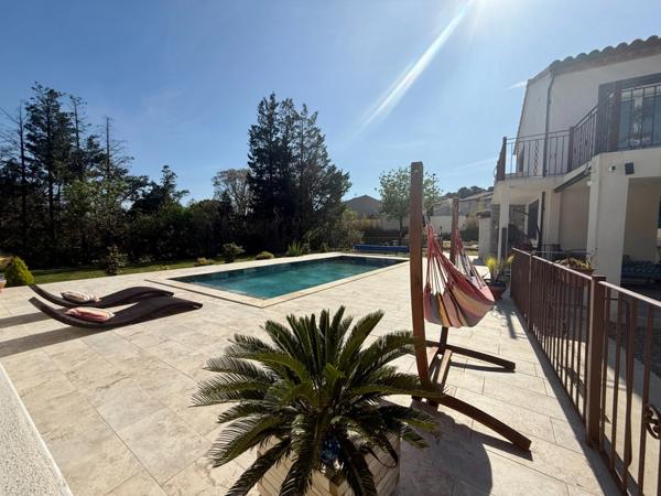 Maison à vendre 9 pièces VILLEMOUSTAUSSOU (11)194m2 habitable, 5 chambres, terrain 1858m2 piscine