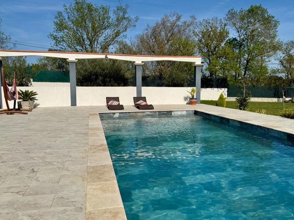 Maison à vendre 9 pièces VILLEMOUSTAUSSOU (11)194m2 habitable, 5 chambres, terrain 1858m2 piscine