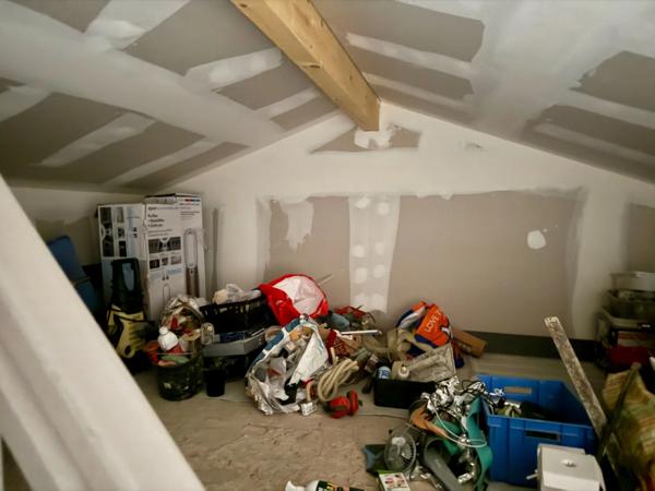 Maison à vendre 9 pièces VILLEMOUSTAUSSOU (11)194m2 habitable, 5 chambres, terrain 1858m2 piscine