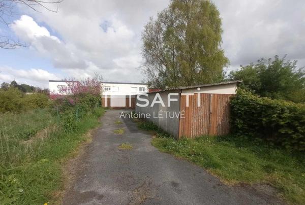 Investisseur/// Terrain avec 6 Box/garages