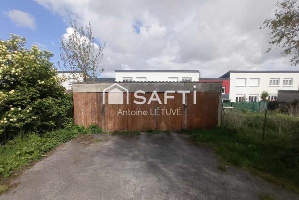 Investisseur/// Terrain avec 6 Box/garages