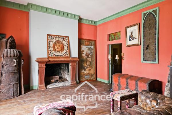 Ancien hôtel particulier de 7 Chambres avec terrasse toit, jardin, salle de cinéma, salle de théâtre, divers salons