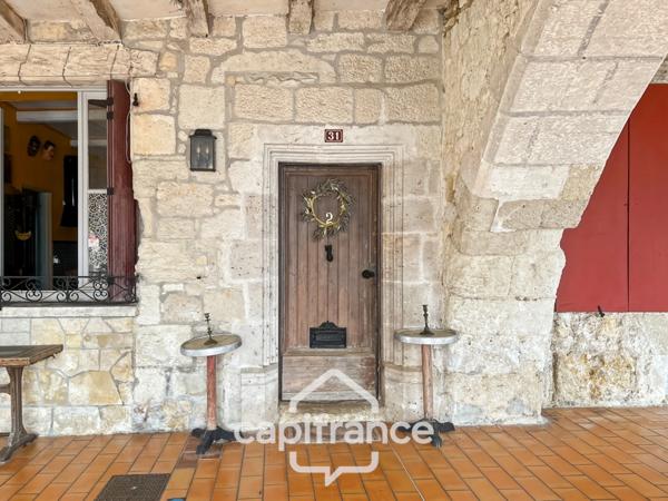 Ancien hôtel particulier de 7 Chambres avec terrasse toit, jardin, salle de cinéma, salle de théâtre, divers salons