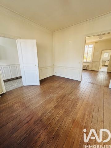Location maison 6 pièces 144 m² Compiègne