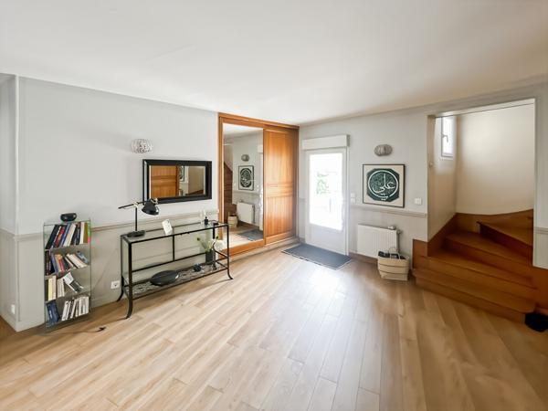 Maison Les Mureaux 7 pièce(s) 313 m2