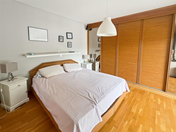 Maison Les Mureaux 7 pièce(s) 313 m2