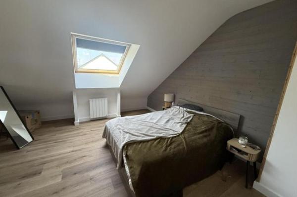 Location - Appartement 4 pièces 68 m 2 SABLE SUR SARTHE (72300)