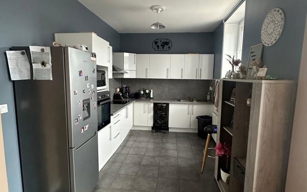 Maison à vendre    5 pièces •  Le Breuil