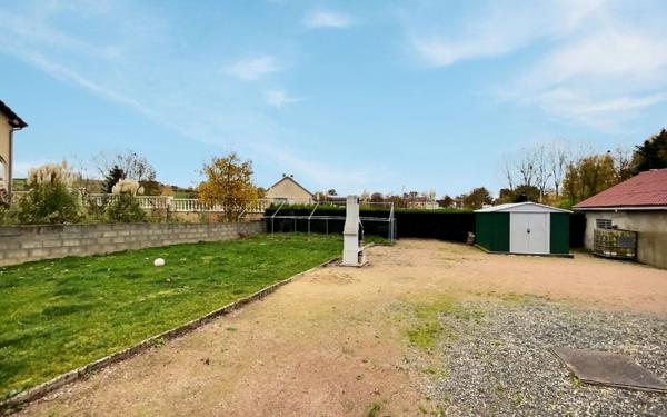 Maison à vendre    5 pièces •  Le Breuil