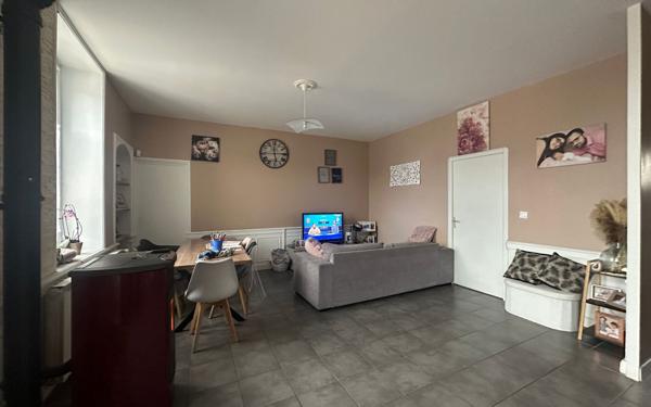 Maison à vendre    5 pièces •  Le Breuil