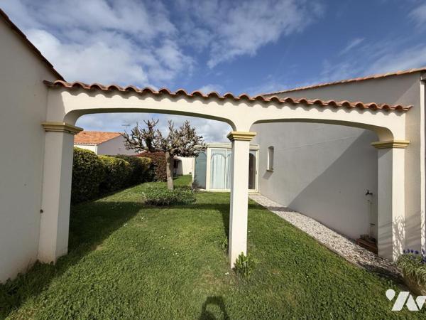 EXCLUSIVITE - SAINT VINCENT SUR JARD- Plain Pied de 135m2+véranda+dépendances- terrain 1258m2
