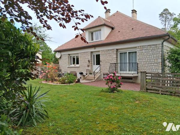 MAISON D'HABITATION DE CARACTERE 5 chambres sur 1463 m² de parc arboré