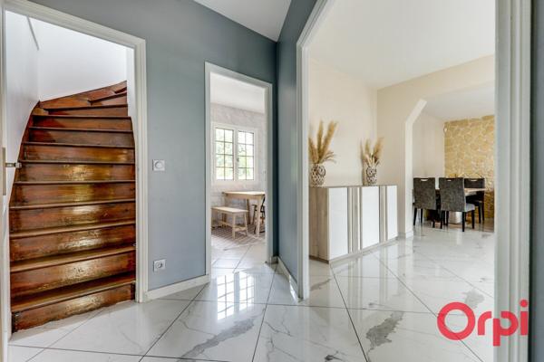 Maison à vendre    5 pièces • 120 m2 Villepinte