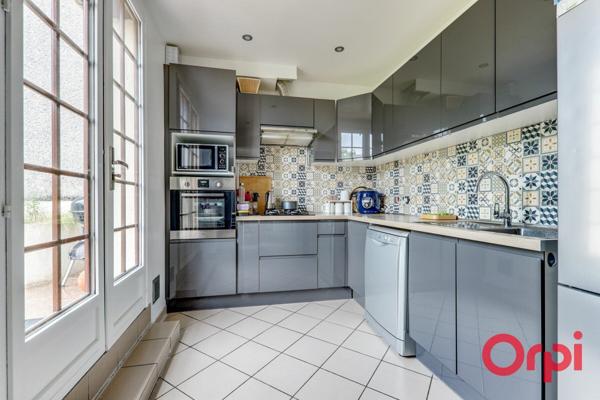 Maison à vendre    5 pièces • 120 m2 Villepinte