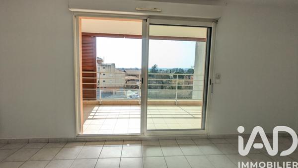 Appartement à vendre 3 pièces 75 m² Entraigues-sur-la-Sorgue